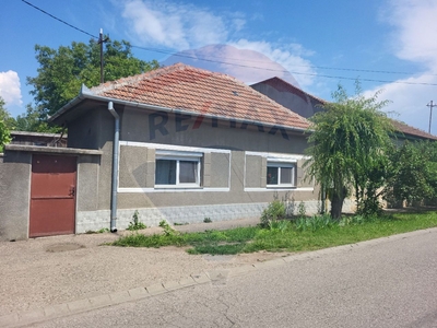Casavila 2 camere vanzare in Arad, Gradiste