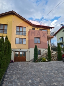 Casavila 8 camere inchiriere in Cluj-Napoca, Dambul Rotund