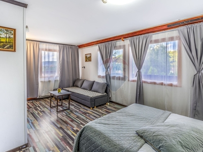 Hotelpensiune 30 camere vanzare in Harghita, Praid