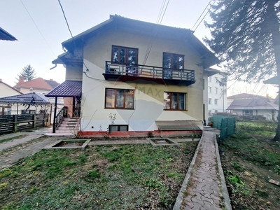 Spatii de birouri clasa vanzare, 76 mp in Piatra-Neamt, Central