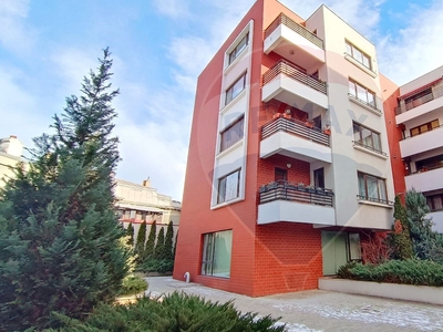 Spatiu comercial 240 mp inchiriere in Bloc de apartamente, Bucuresti, Victoriei