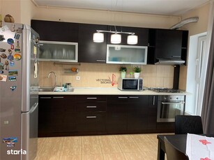 Apartament, 2 camere, de vanzare, in Plopilor Vechi