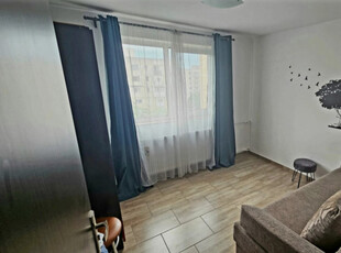 Apartament 2 camere decomandat 9/10