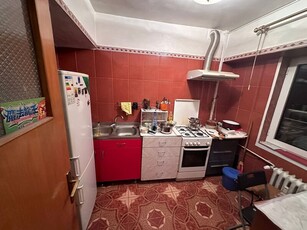 Apartament 3 camere Obor, la un minut de metrou