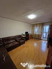 Apartament 3 camere Sebastian 72 mp