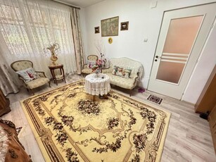 Apartament 3 camere, T. Vladimirescu, 60mp