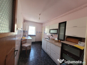 Apartament 3 camere zona ASTRA,str Muncitorilor,