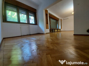 Apartament 4 camere Calea Victoriei - Academia Romana