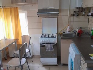 Inchiriere apartament 2 camere Unirii, biserica Sf. Spiridon Nou