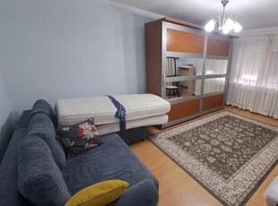 Podu Ros apartament 36 mp, 1 camera, decomandat, de vanzare, FOSTUL BAZAR, Cod 157219