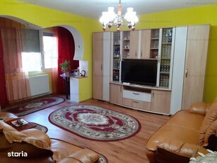 Apartament 2 camere Micro 19, etaj 3, centrala termica