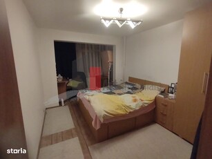 Vânzare apartament 3 camere zona Huedin