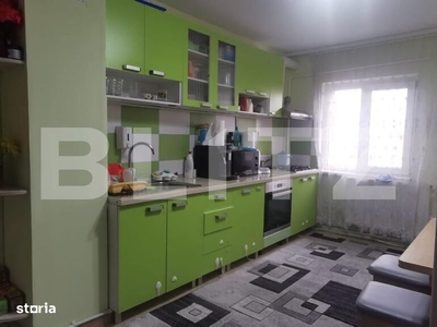 Apartament 2 camere, 57 mp, decomandat, zona Industrială