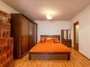 0 % Comision Casa Spatioasa 318 Mp Utili+Spatiu Comercial Zona Stefanesti Arges!