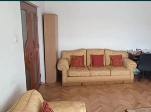 2 camere, semidecomandat, 60 mp, de vanzare apartament in zona Pacurari, MOARA DE FOC, AUTOCENTER, Cod 157568