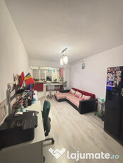 Apartament 2 camere cu parcare