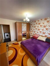 Apartament 3 camere etaj intermediar , zona Grivitei, Brasov