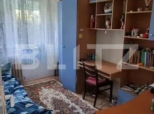 Apartament 3 camere, 50mp, zona scolii 