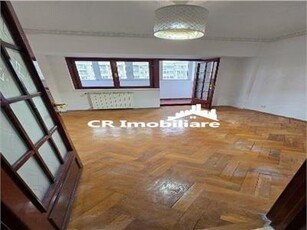 Apartament 3 camere Decebal