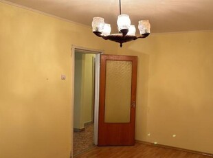 Apartament 3 camere decomandat langa Auchan Titan