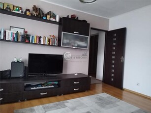 Apartament 3 camere Decomandat Zona Frumoasa 121500 euro