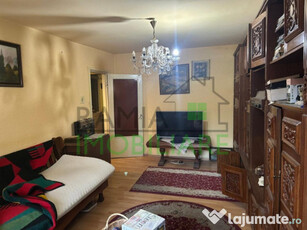 Apartament 3 camere, etaj 1, necesita renovare