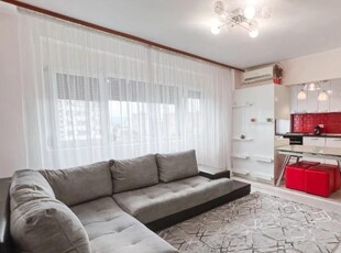 Apartament, 3 camere semidecomandat, 70 mp, Centru, de inchiriat, Palas Campus, Cod 157491