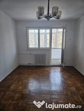 Apartament 3 camere situat in zona DACIA