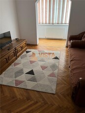 Apartament 3 camere, Tractorul, Codrii Cosminului, 500Euro, loc parcare.