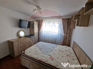 Apartament cu 2 camere de închiriat în zona Precista