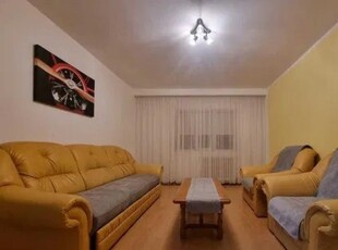 Apartament cu 2 camere, decomandat, zona Nicolina