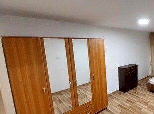 Apartament cu 2 camere, decomandat, zona Nicolina-Lidl