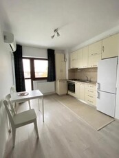 Apartament cu 2 camere etaj 2/5, zona Bucium