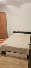 Apartament cu 2 camere, etaj 3/4, zona Nicolina