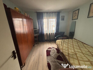 Apartament cu 3 camere, 2 bai - Zona Astra