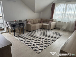 Apartament cu 3 camere, open space, 65 mp, balcon, zona MOL