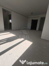 Apartament cu 3 camere si 2 bai,semifinisat, zona Cetatii