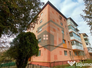 Apartament cu 4 camere Cugir, Jud.Alba