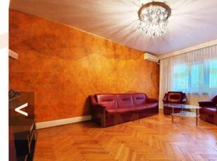 Apartament cu 4 camere in zona DACIA