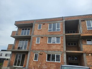 Apartament La Cheie Etaj 2 De Vanzare 2 Balcoane Brana Selimbar Sibiu