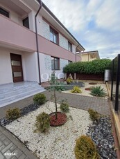 Casa tip duplex | Curte | 3 Parcari | Zona Urusagului | Floresti