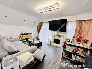 Duplex cu 5 camere 2 bai teren de 439 mp zona Vasile Aaron S