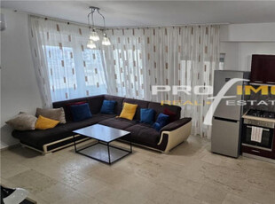 Mamaia Nord - Apartament 3 camere la cc.50m.de Plaja