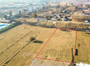 Teren intravilan, pe 3.500 mp, pozitie apreciabila, Grivitei, Brasov