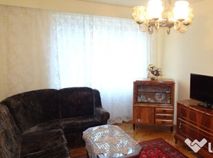 Vand apartament 2 camere in Deva, Magnoliei, et. 1, mobilat