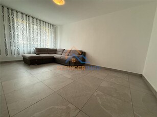 Vanzare Apartament cu 3 camere Bulevardul Chisinau Diham