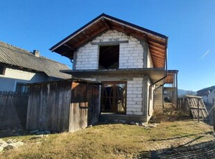 Vanzare Casa in Centrul Comunei Vulcana Pandele, Judetul Dambovita