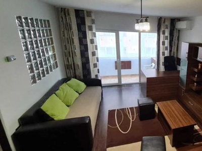 Apartament 2 Camere, Decomandat, Zona Florilor