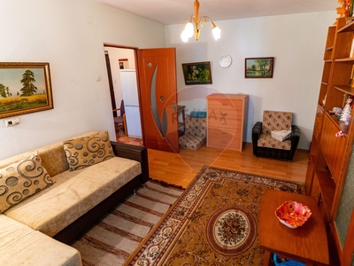 Apartament 2 camere inchiriere in bloc de apartamente Hunedoara, Deva, Zamfirescu