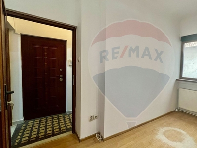 Apartament 2 camere vanzare in bloc de apartamente Bucuresti, Universitate